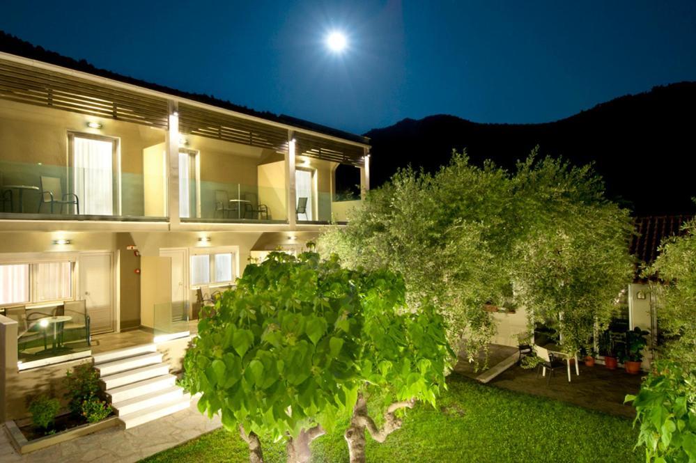 Aparthotel Louloudis Fresh-Adults Only à Skala Rachoni  Chambre photo